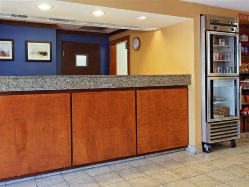 Fairfield Inn & Suites By Marriott San Antonio Airport/North Star Mall Exterior foto