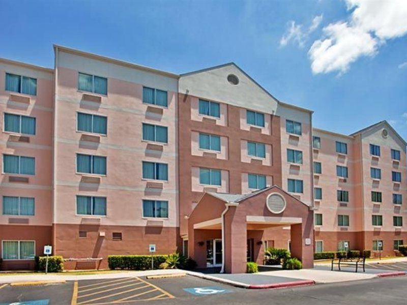 Fairfield Inn & Suites By Marriott San Antonio Airport/North Star Mall Exterior foto